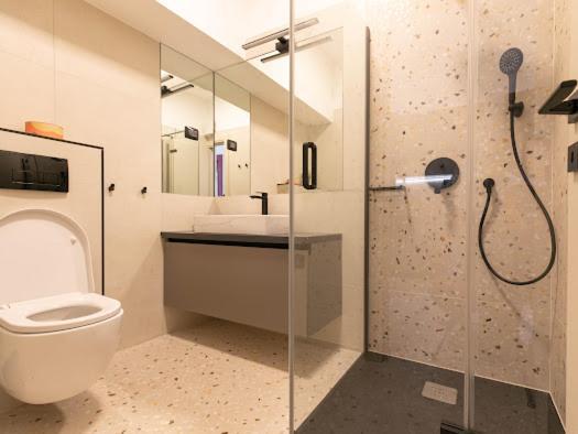 Polai Park Apartments Экстерьер фото